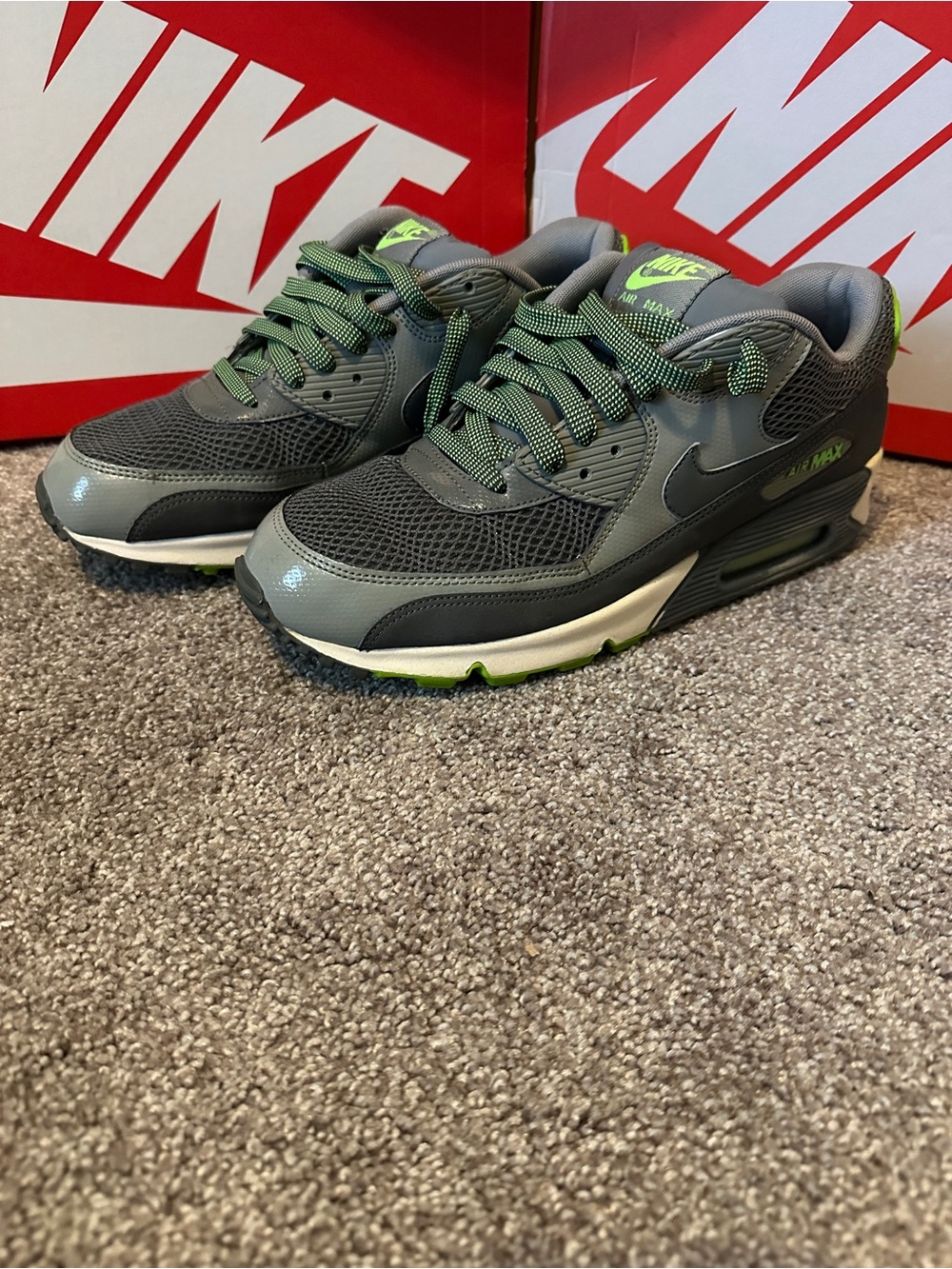Nike Women's Air Max 90  Mercury Grey/Flash Lime (2013) W11/M9.5